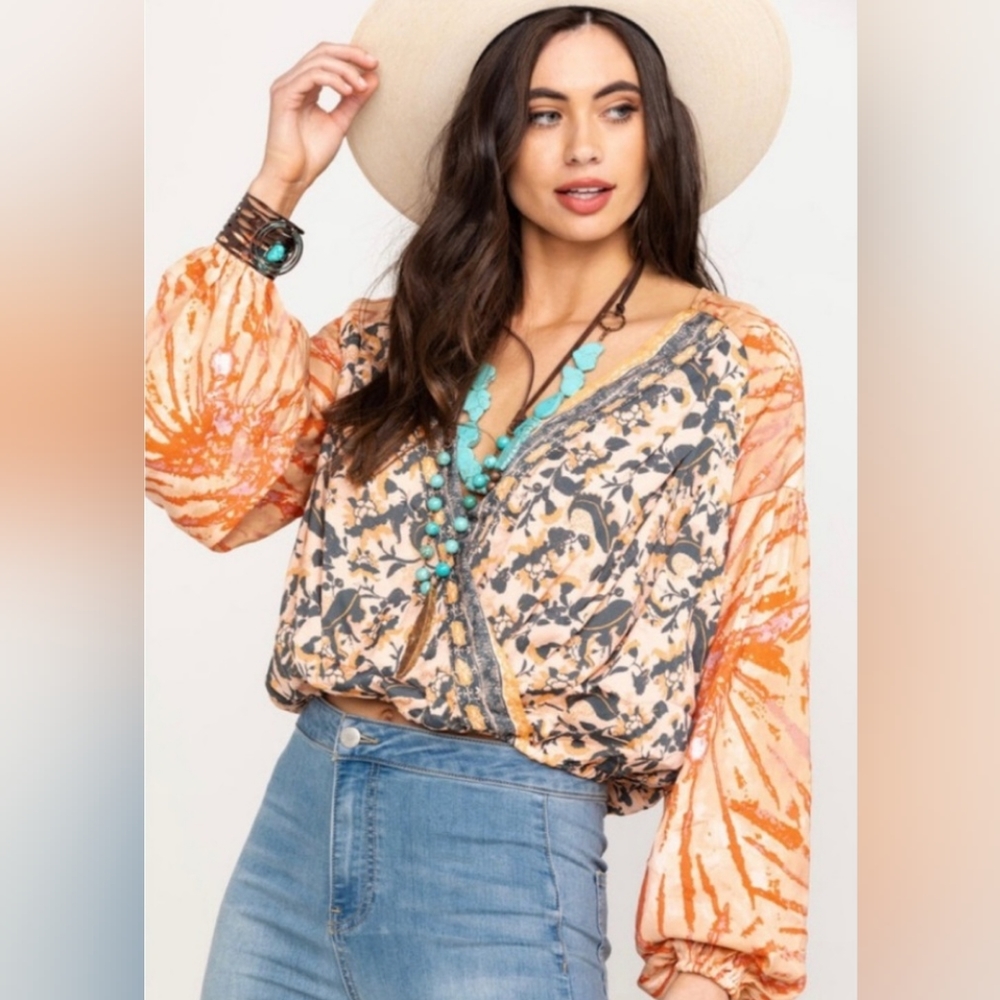 Free People Cruising Together Wrapped V neck floral Printed Top Blouse Size L